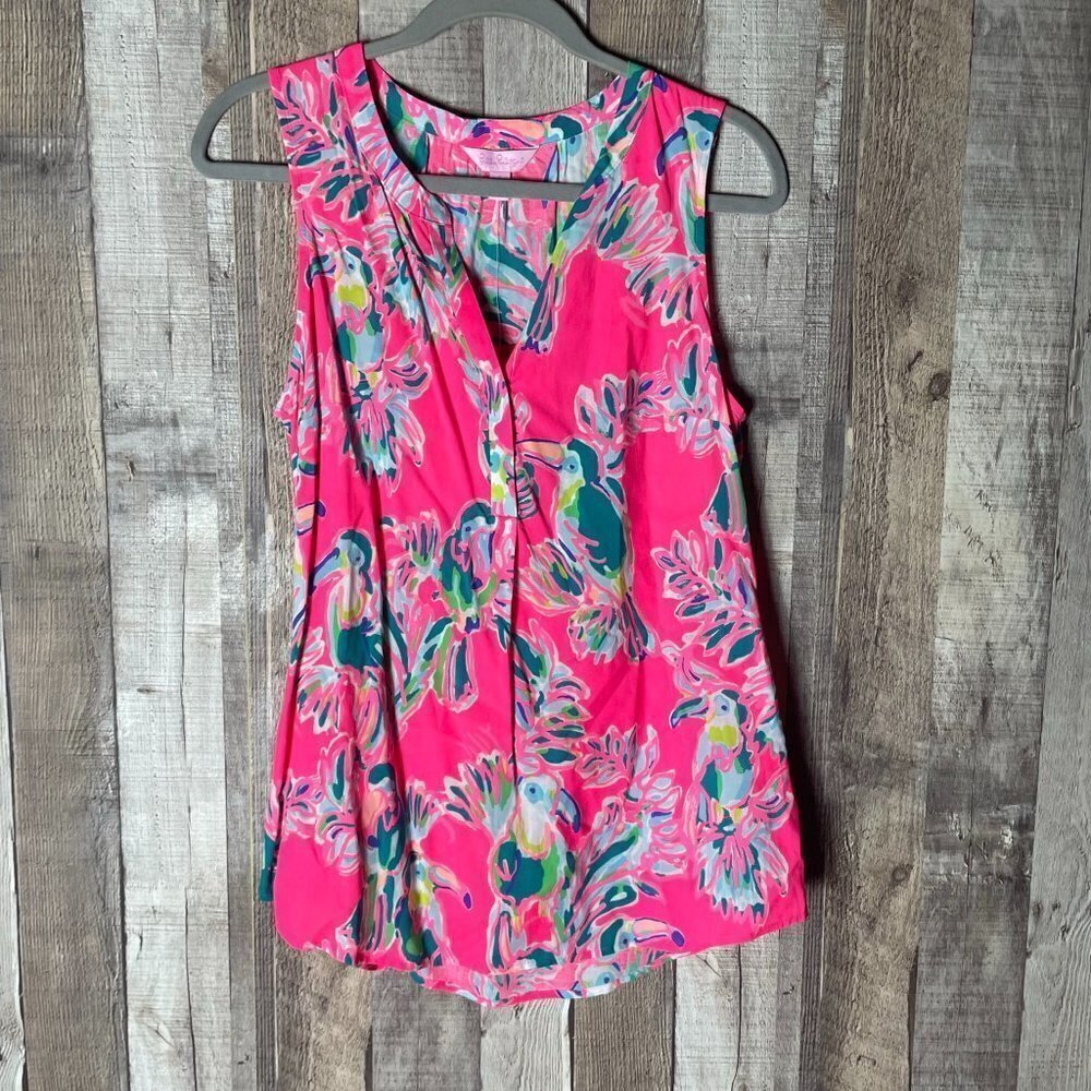 Lilly Pulitzer Dragonfruit sleeveless stacey top in Dragonfruit Toucan